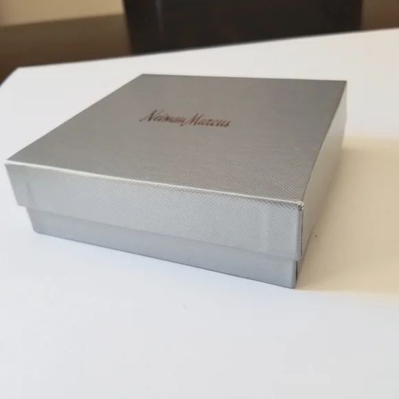 New Neiman Marcus Silver Gift Box, Approximately 6" x 6" x 1.5" - Picture 5 of 5